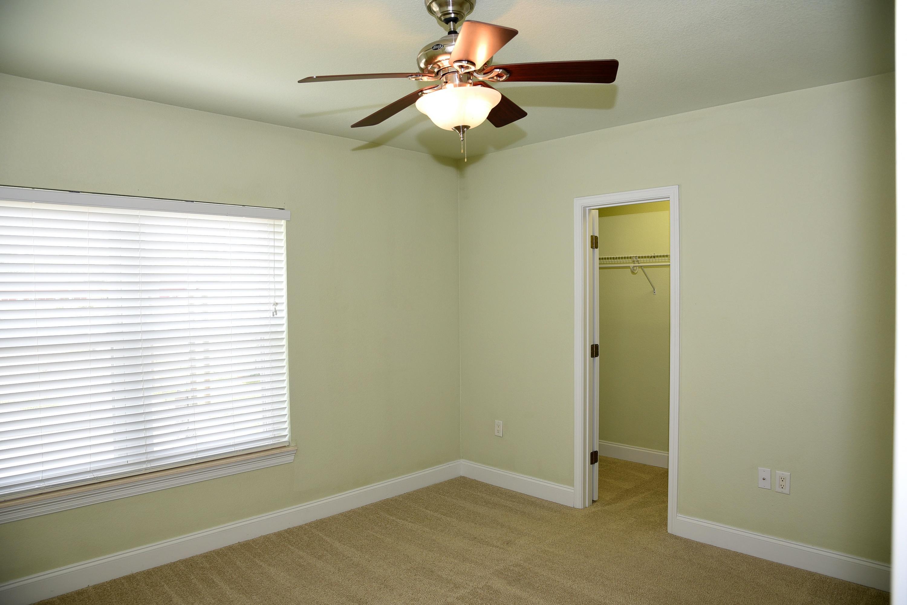 JEN LEA - Residential Lease