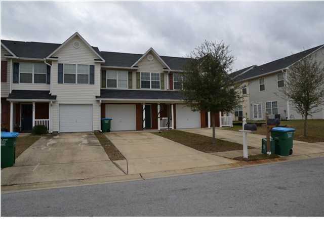 ROLLING PINES - Residential Lease