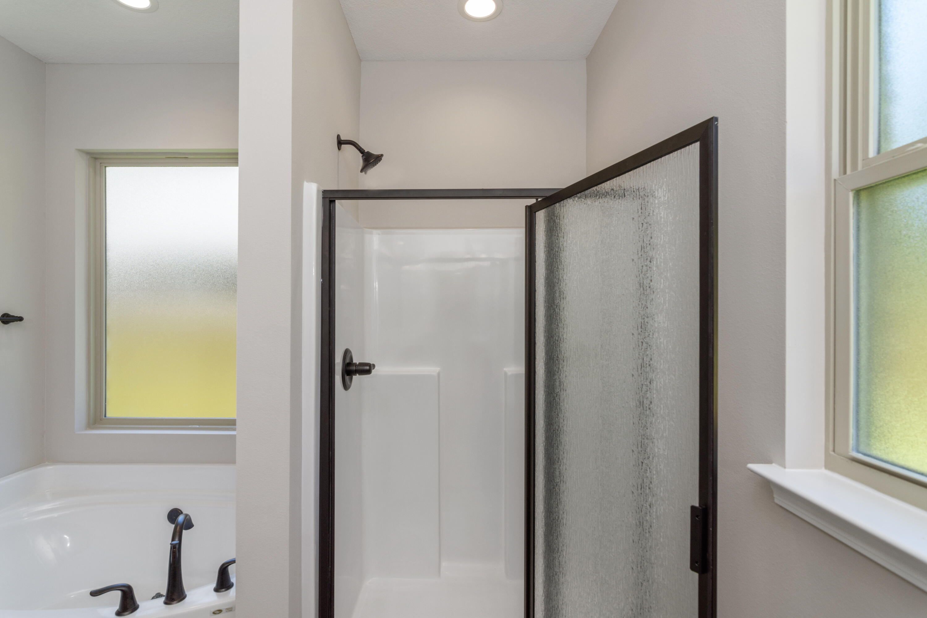 MCKENZIE MEADOWS - Residential