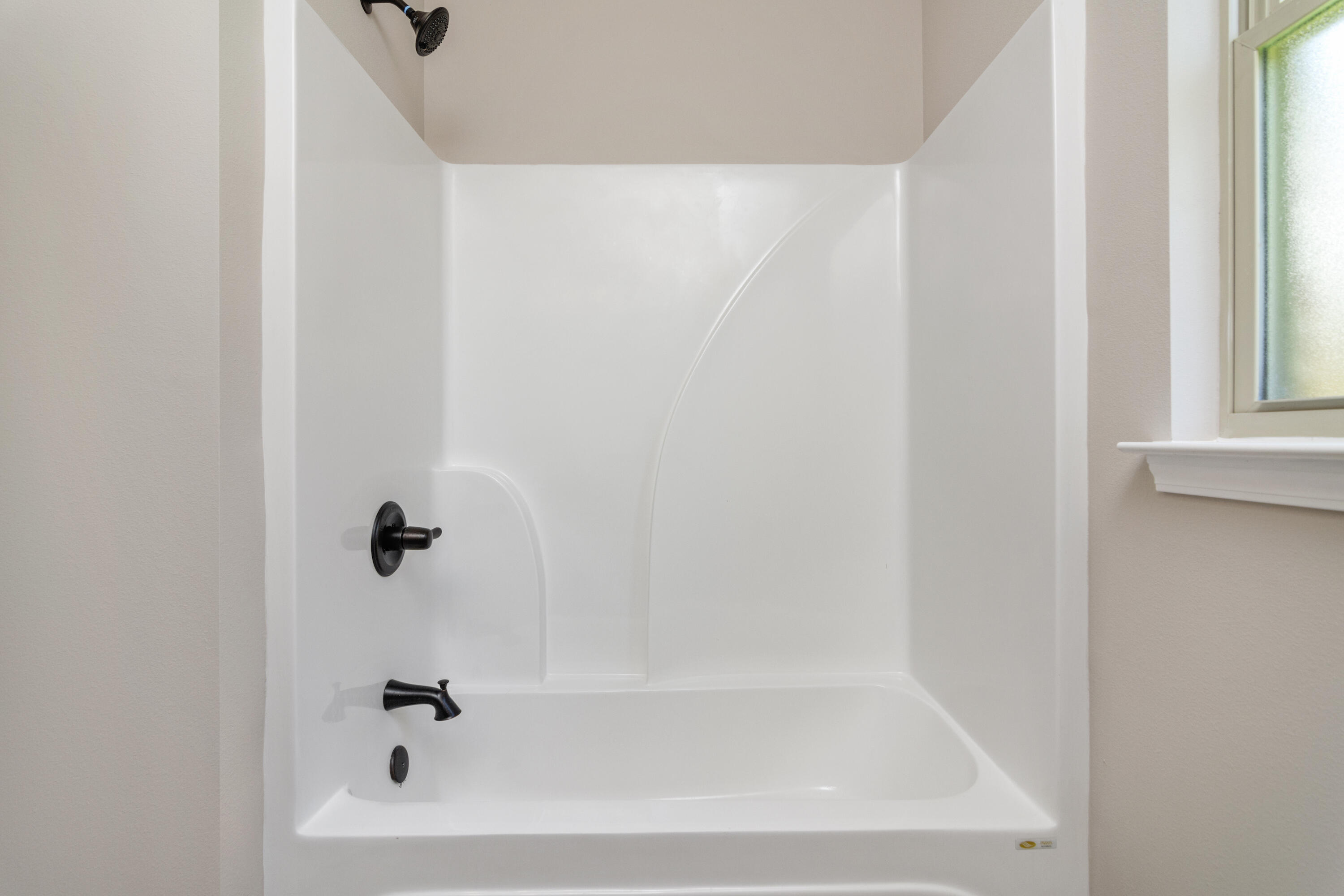 MCKENZIE MEADOWS - Residential