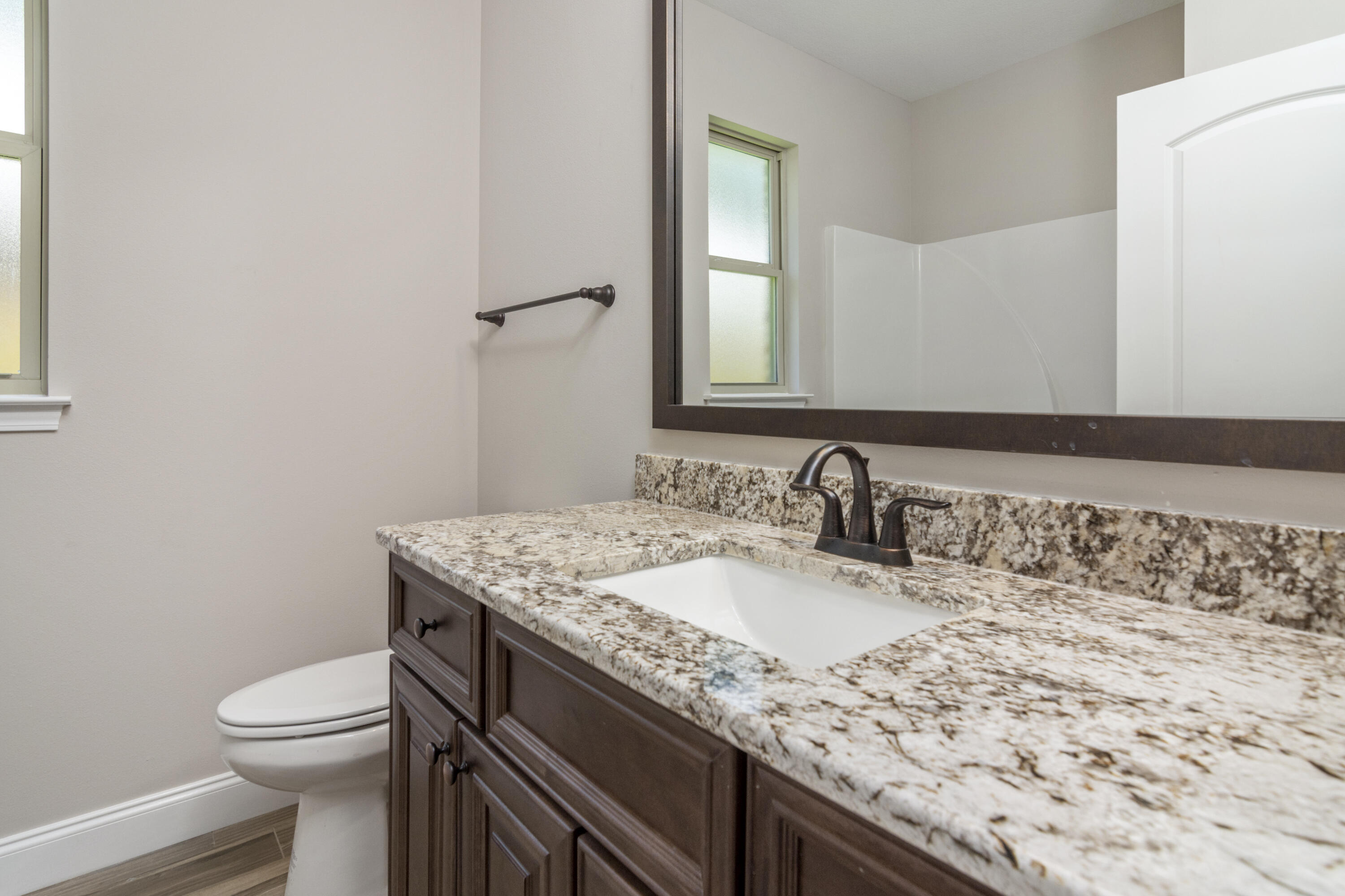 MCKENZIE MEADOWS - Residential