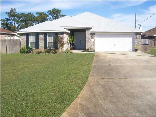 SKY RIDGE ESTATES 1ST ADD - Residential Lease