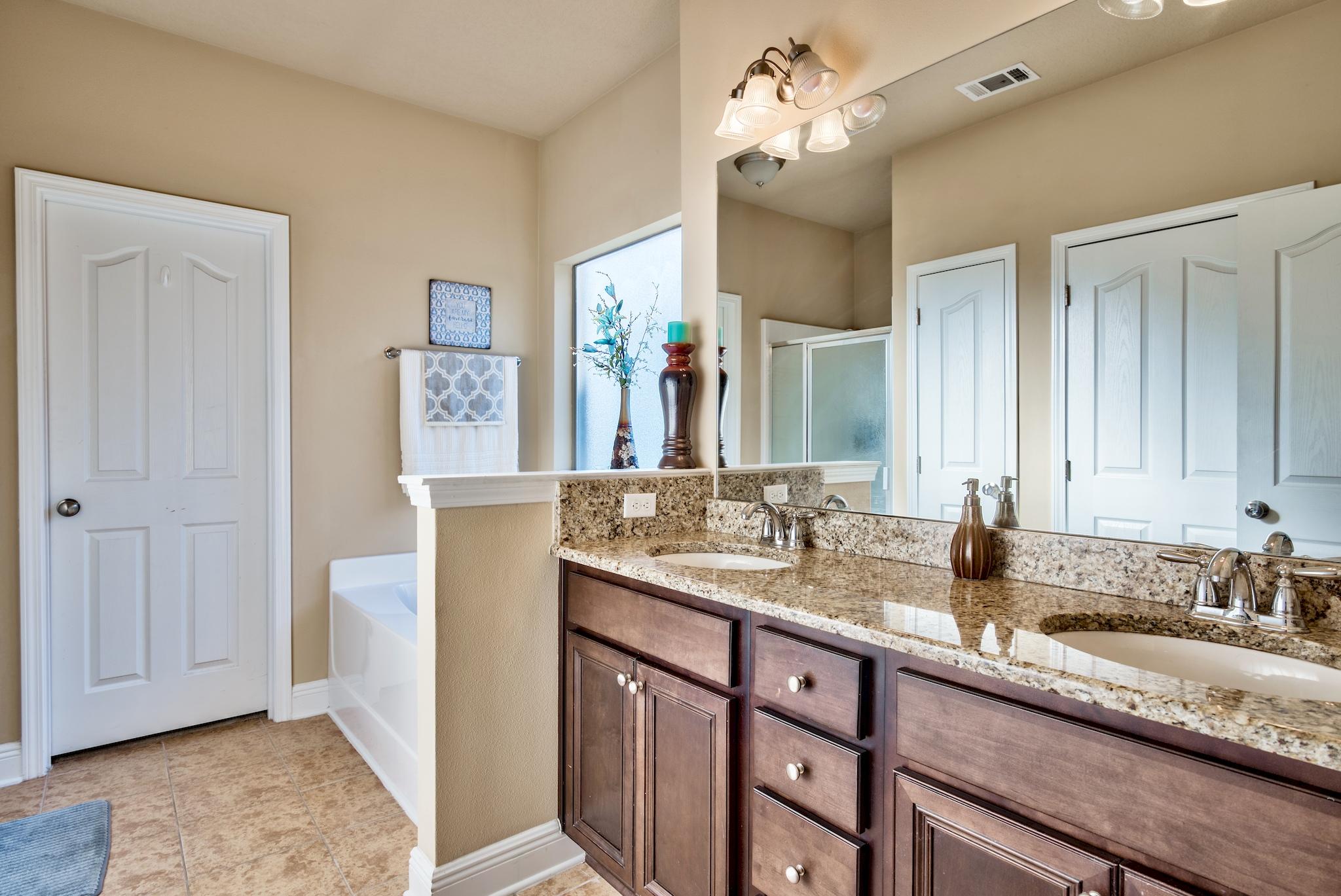 DRIFTWOOD ESTATES - Residential