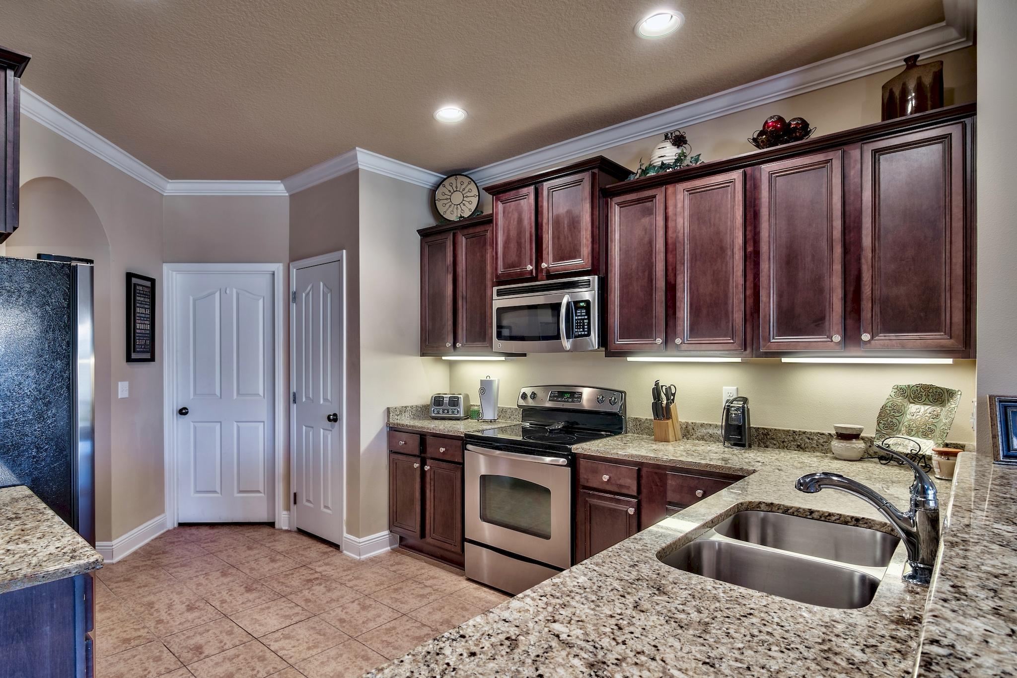 DRIFTWOOD ESTATES - Residential
