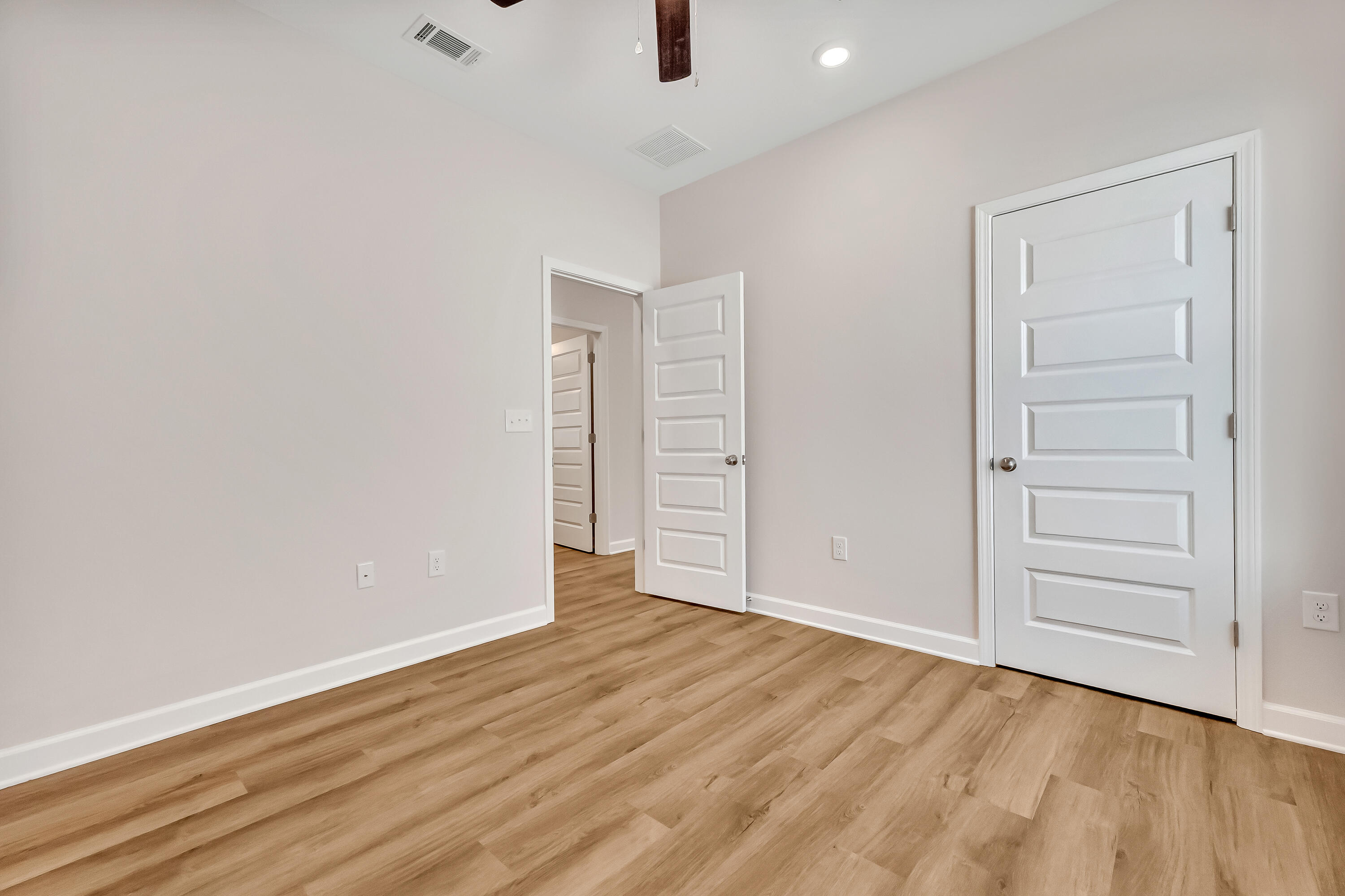 MORRIS ADD CRESTVIEW - Residential