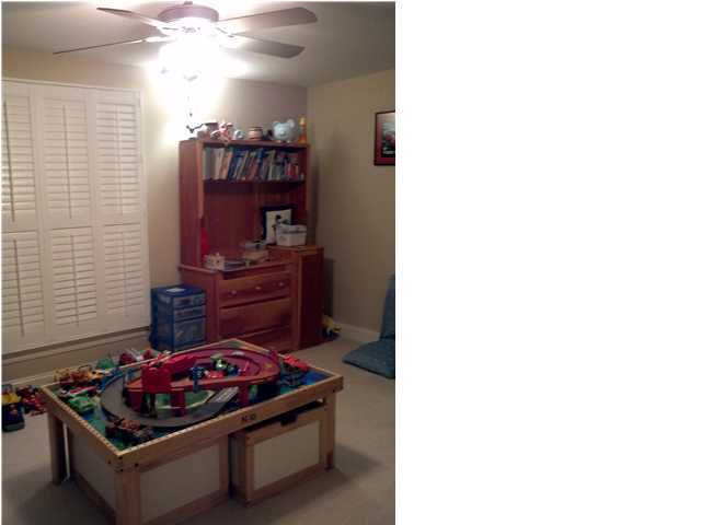 HERITAGE MANOR - Residential