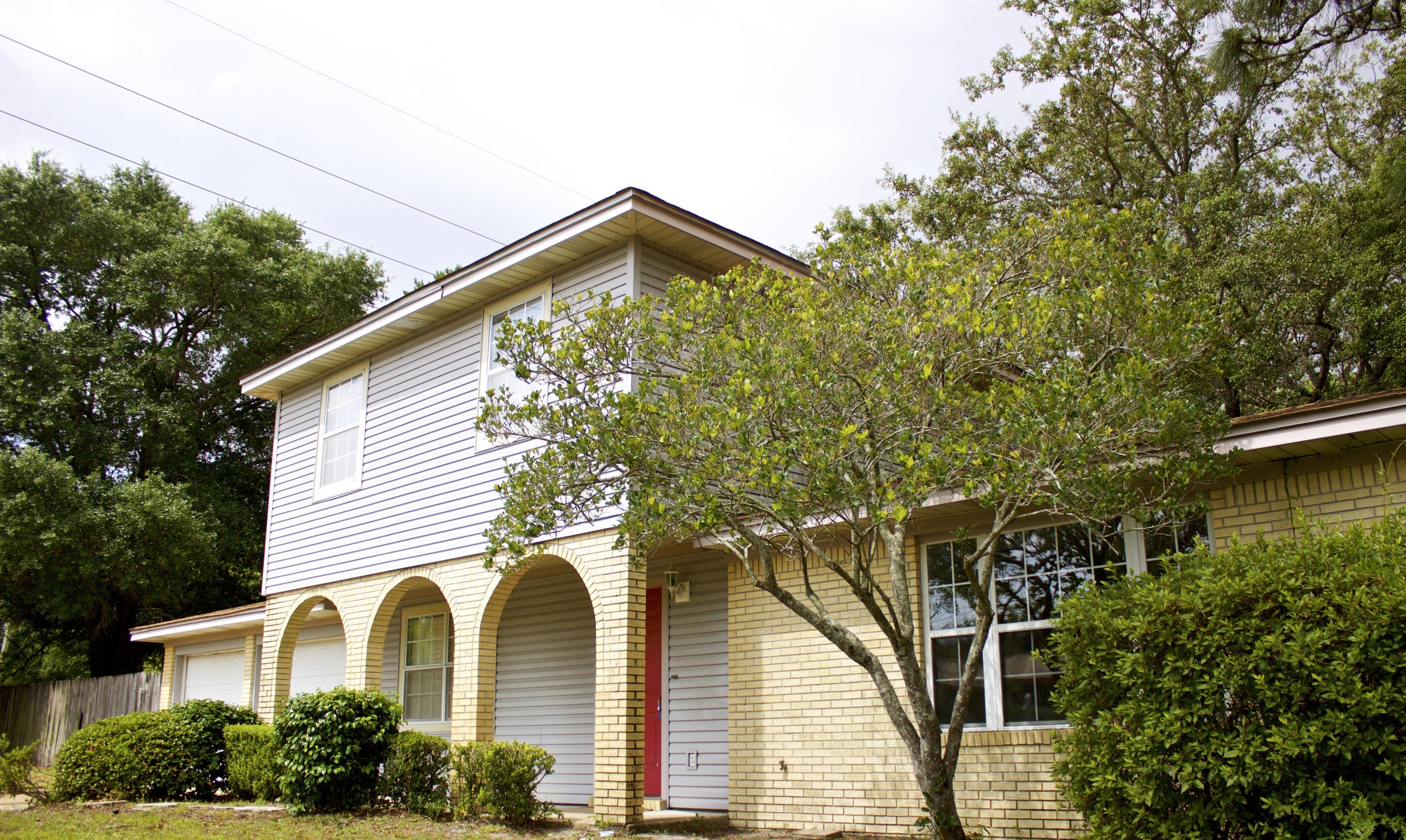 LAKE VIEW ESTATES - Residential