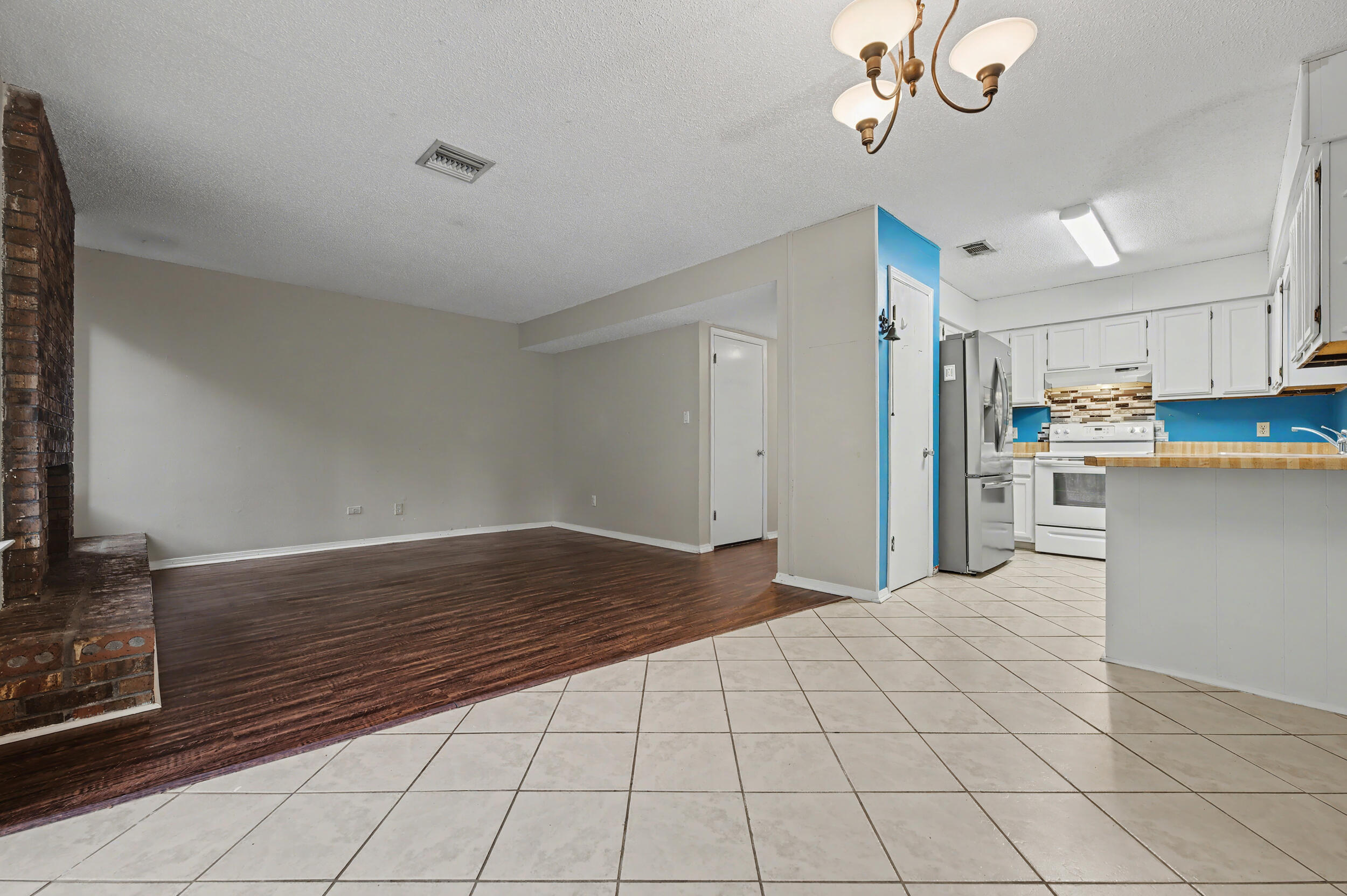 DOGWOOD TERRACE - Residential