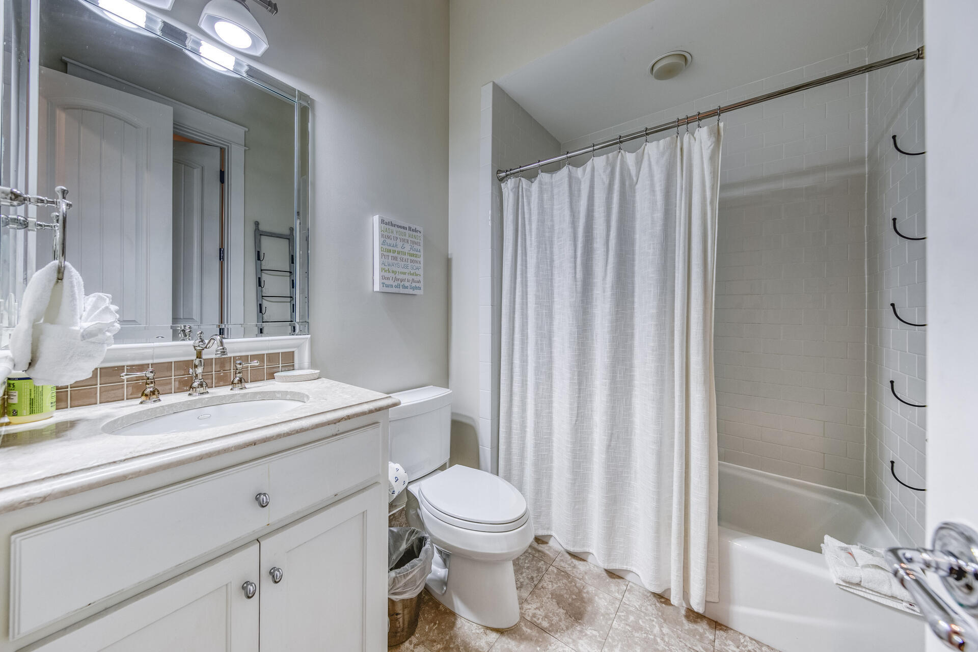 EASTERN LAKE VILLAGE - Residential