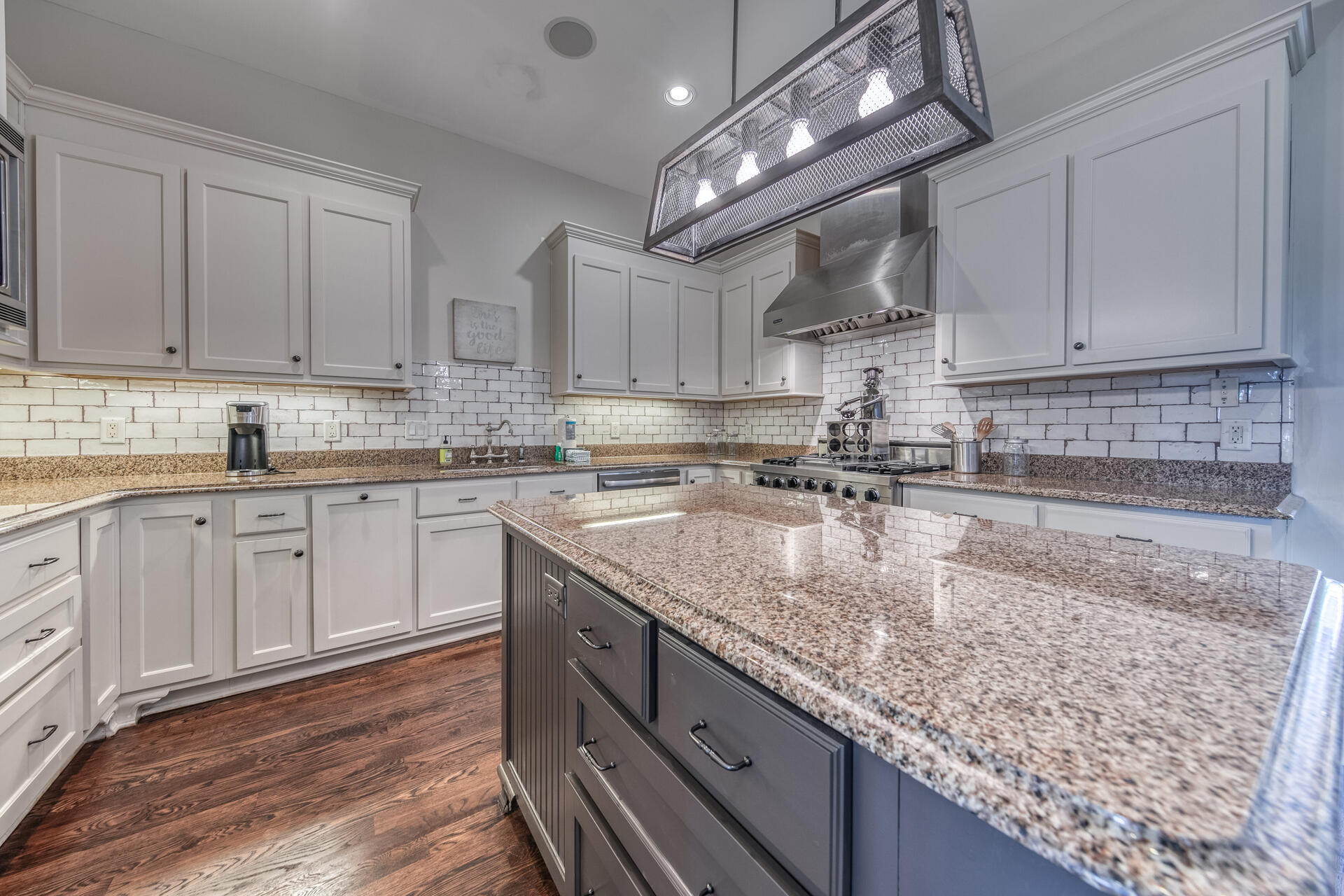 EASTERN LAKE VILLAGE - Residential