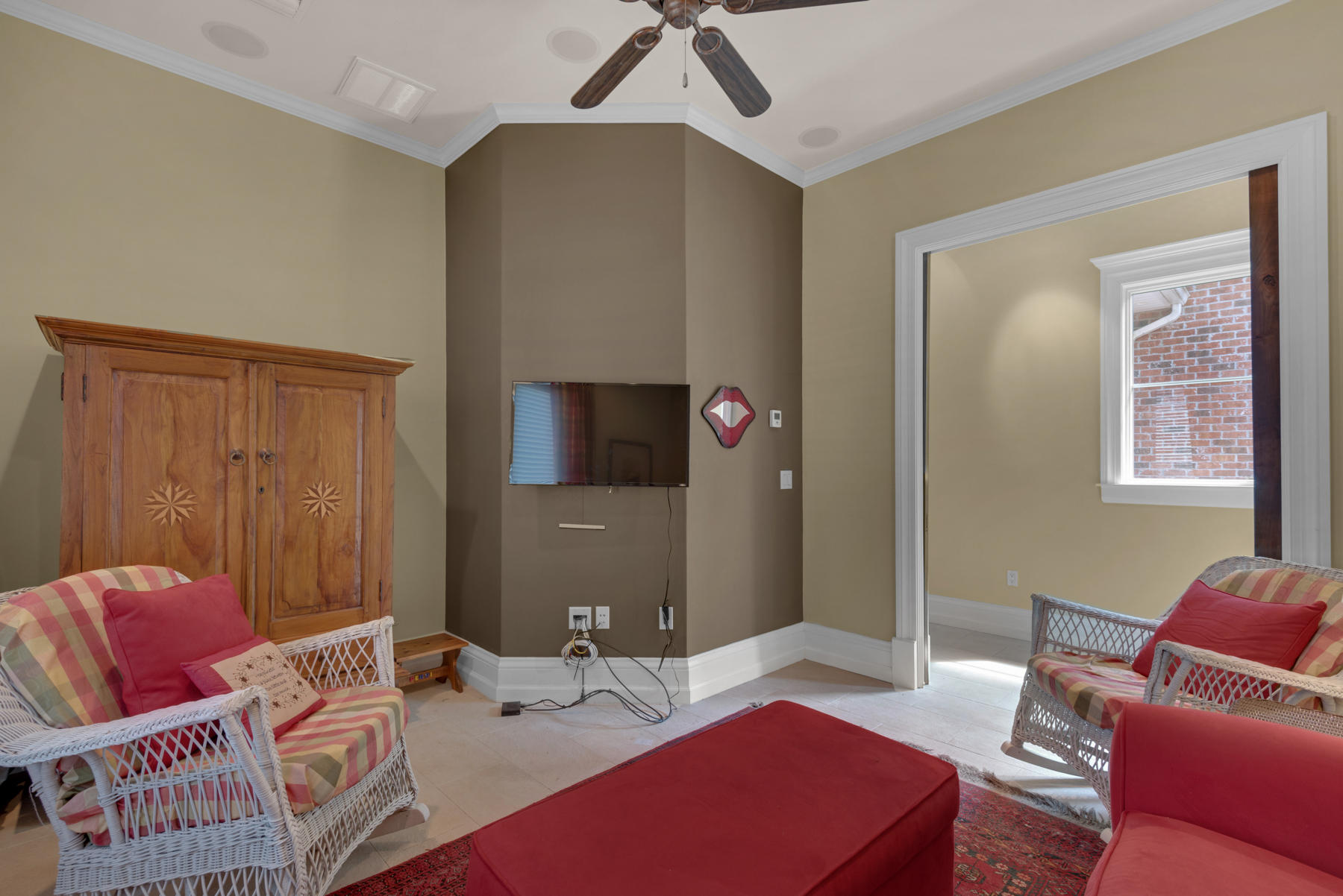 Elliot Point - Residential