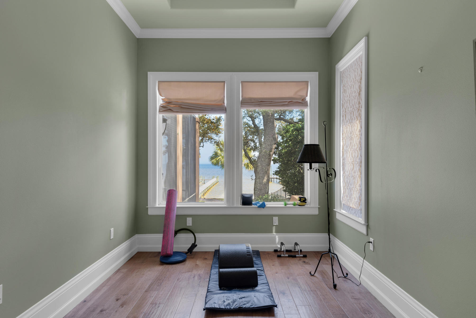 Elliot Point - Residential