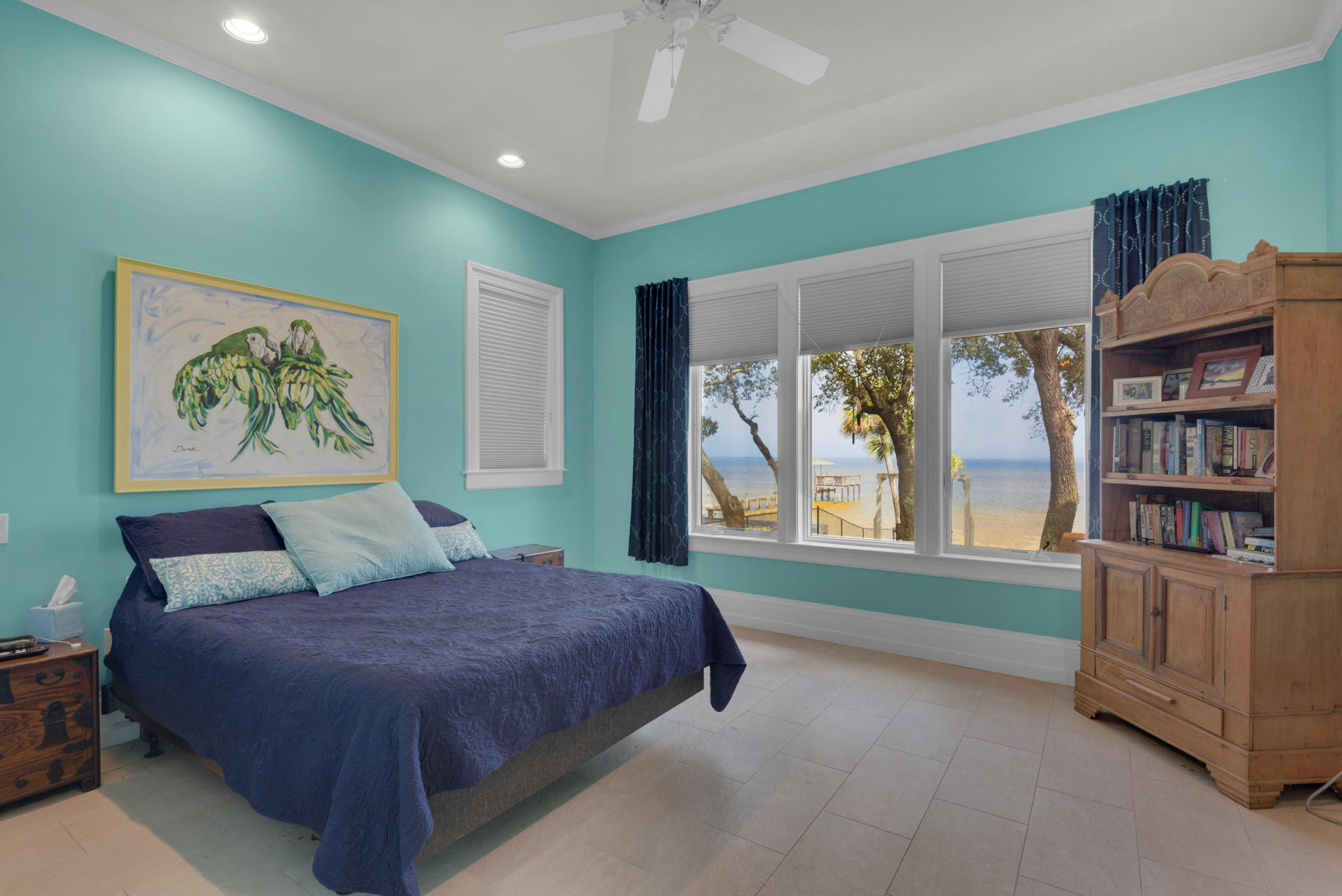 Elliot Point - Residential