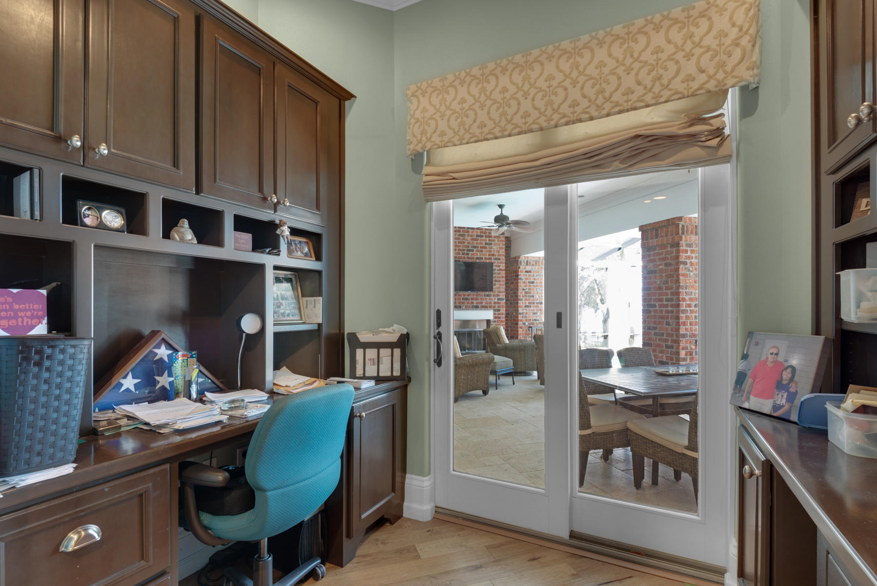 Elliot Point - Residential