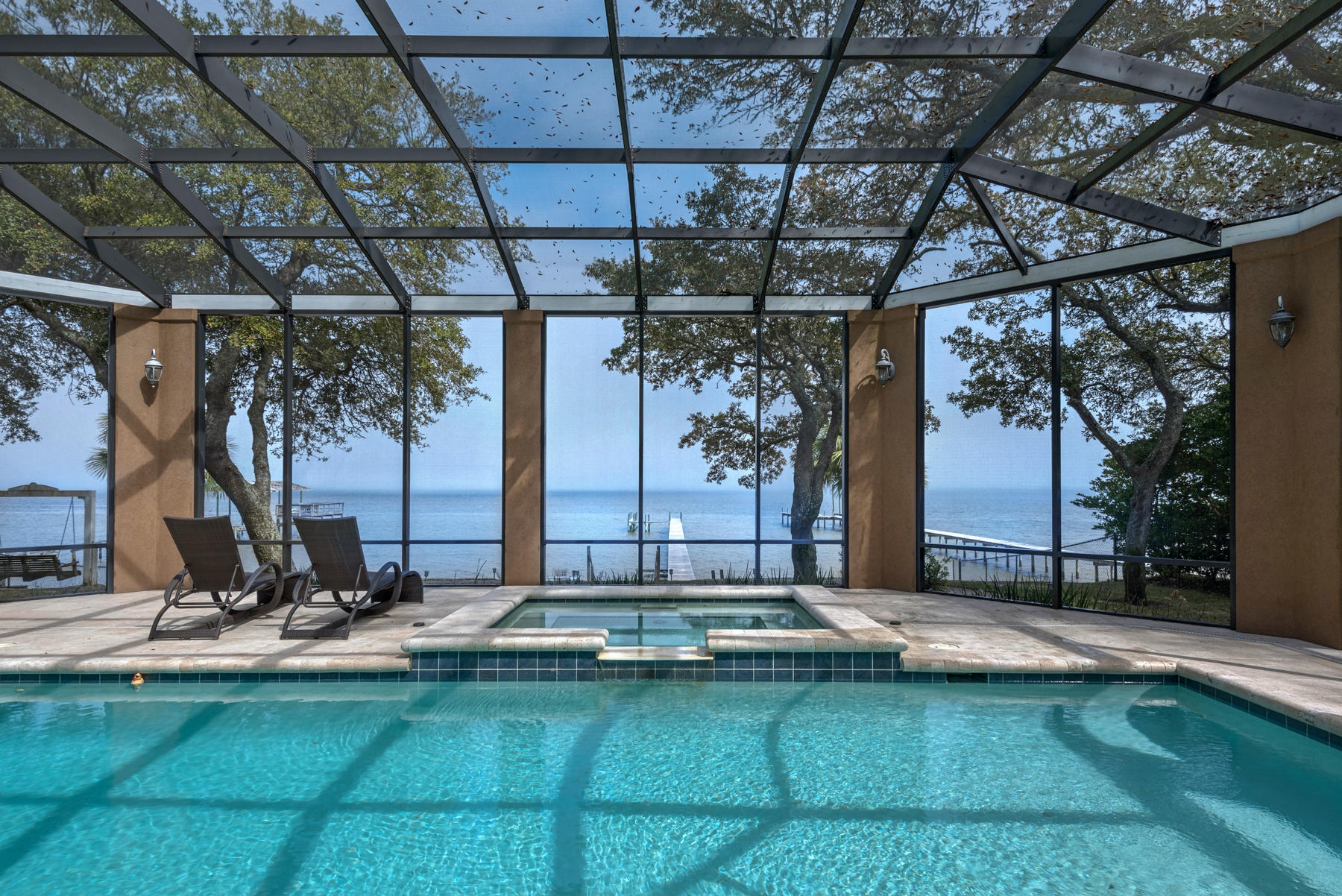 Elliot Point - Residential