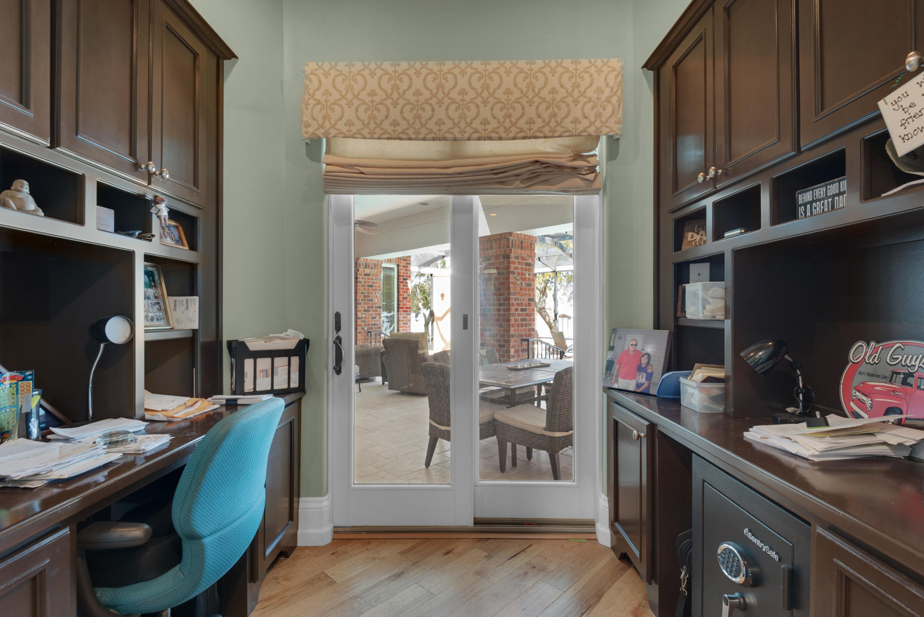 Elliot Point - Residential