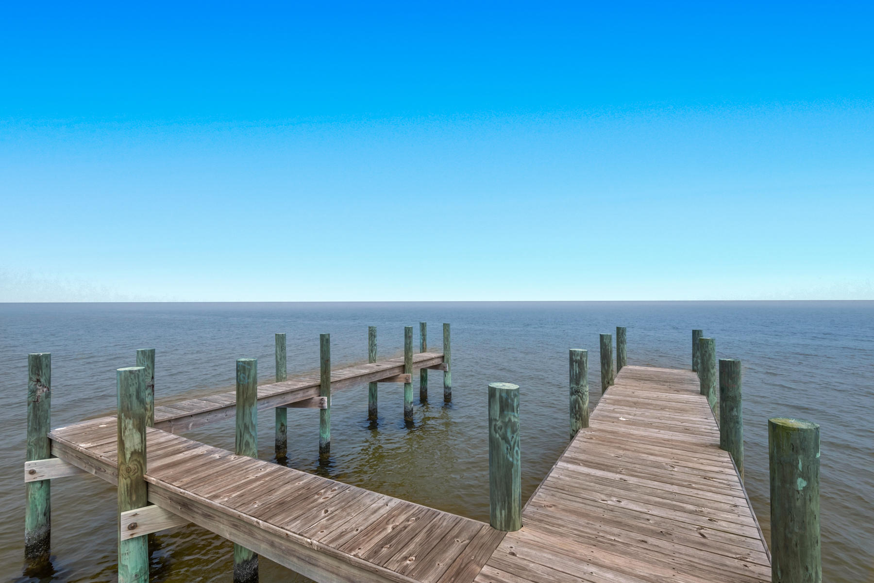 Elliot Point - Residential