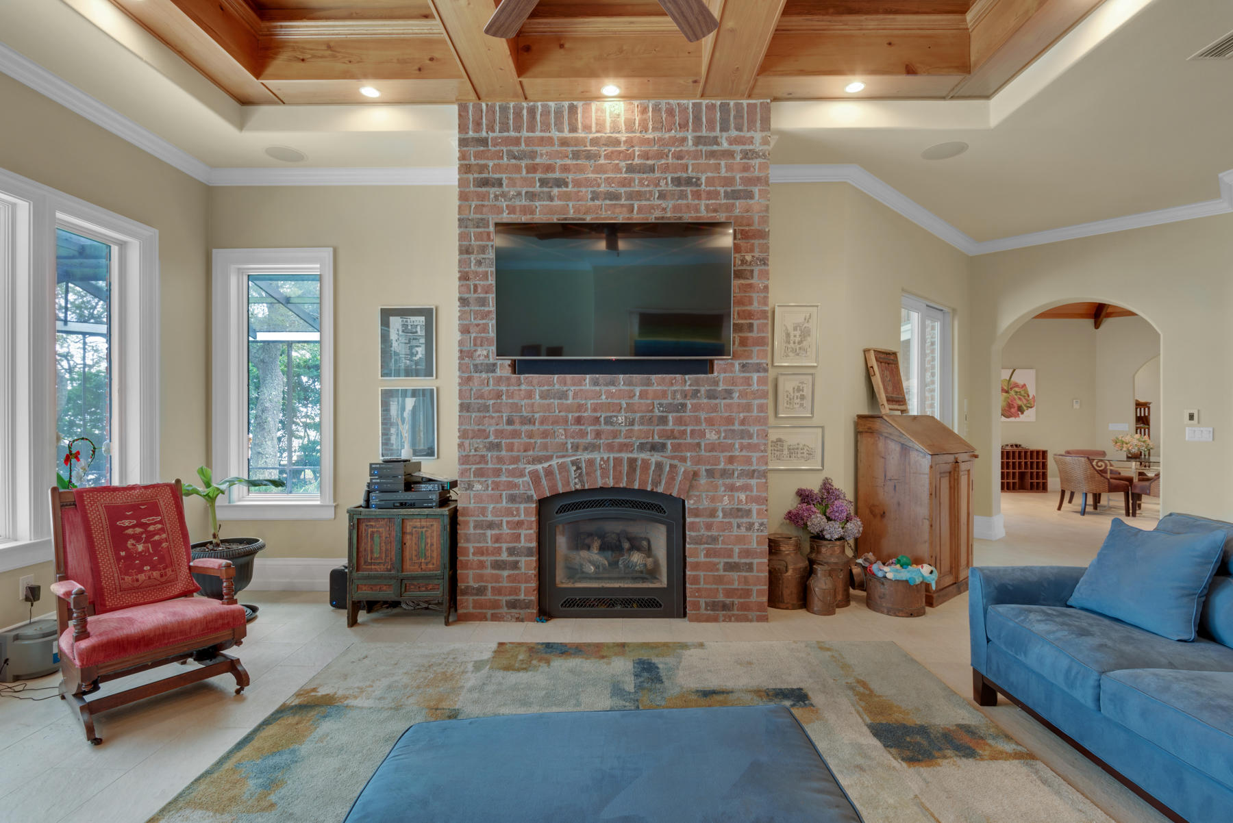 Elliot Point - Residential