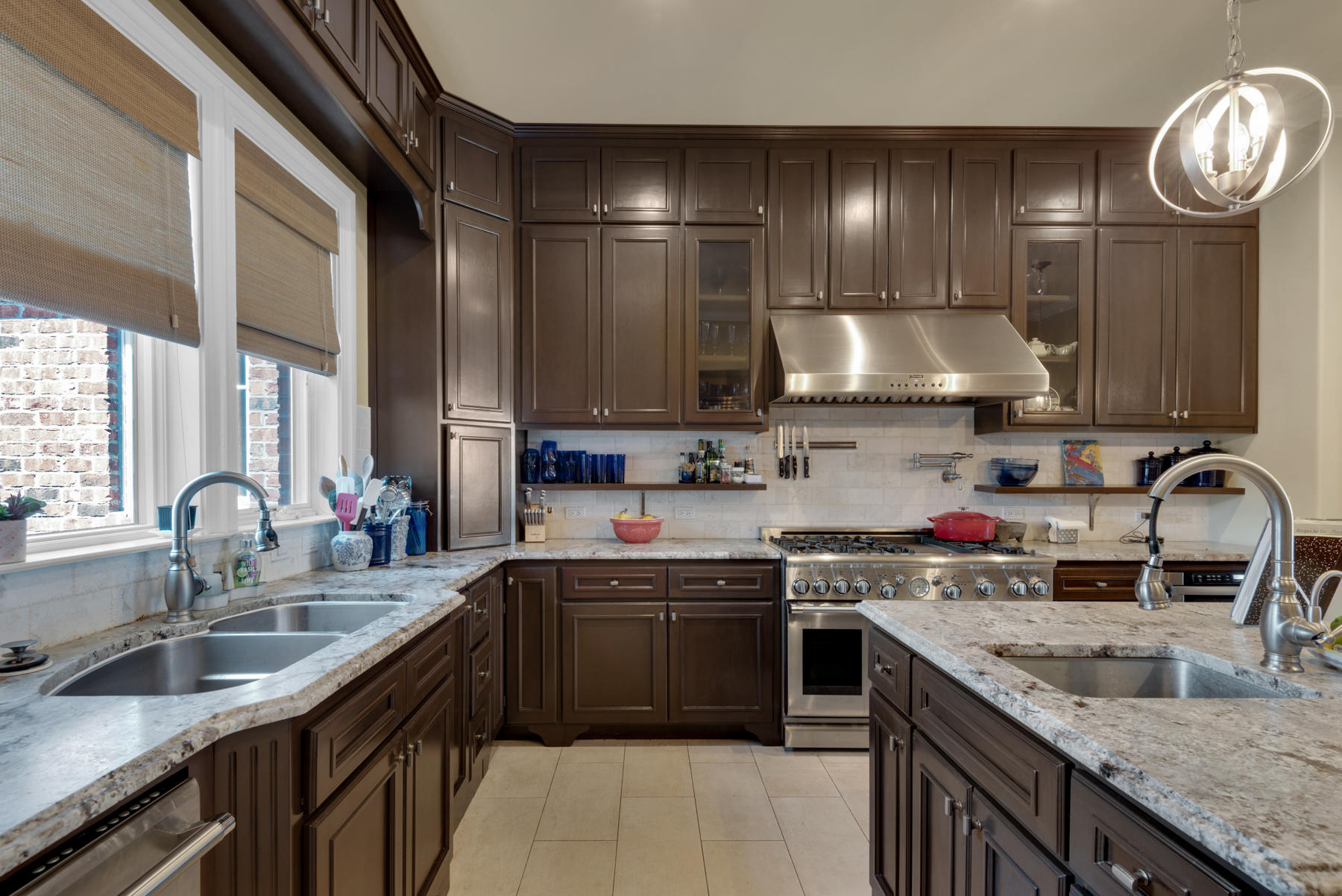 Elliot Point - Residential