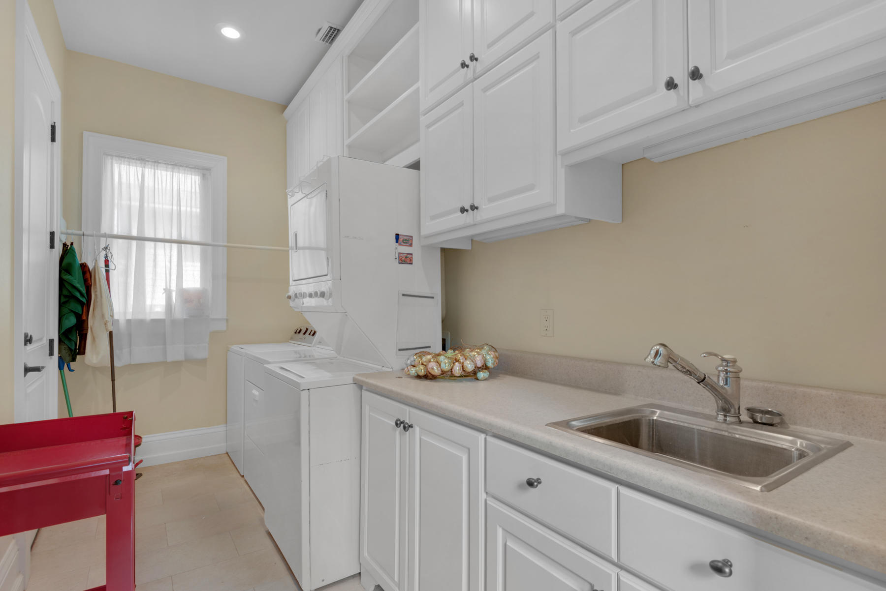 Elliot Point - Residential