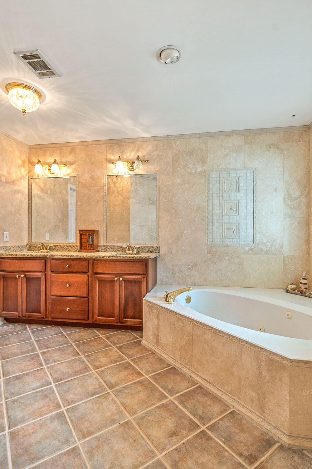 ROCKY BAYOU ESTATES 08A - Residential