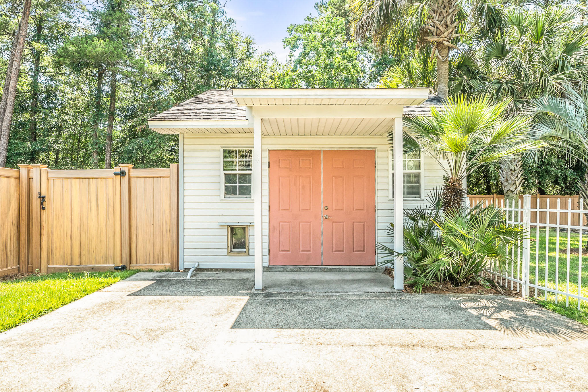 ROCKY BAYOU ESTATES 08A - Residential