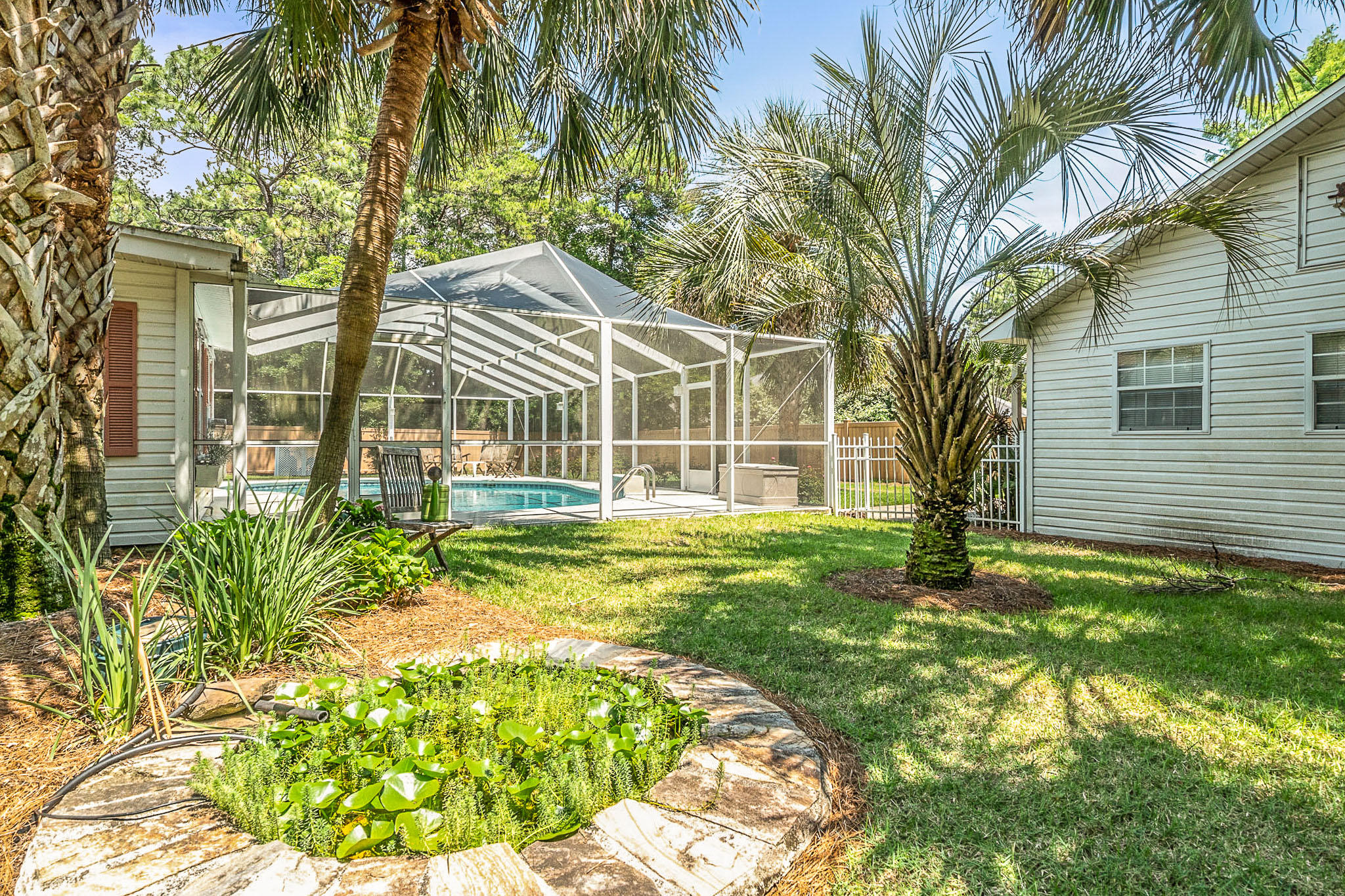 ROCKY BAYOU ESTATES 08A - Residential