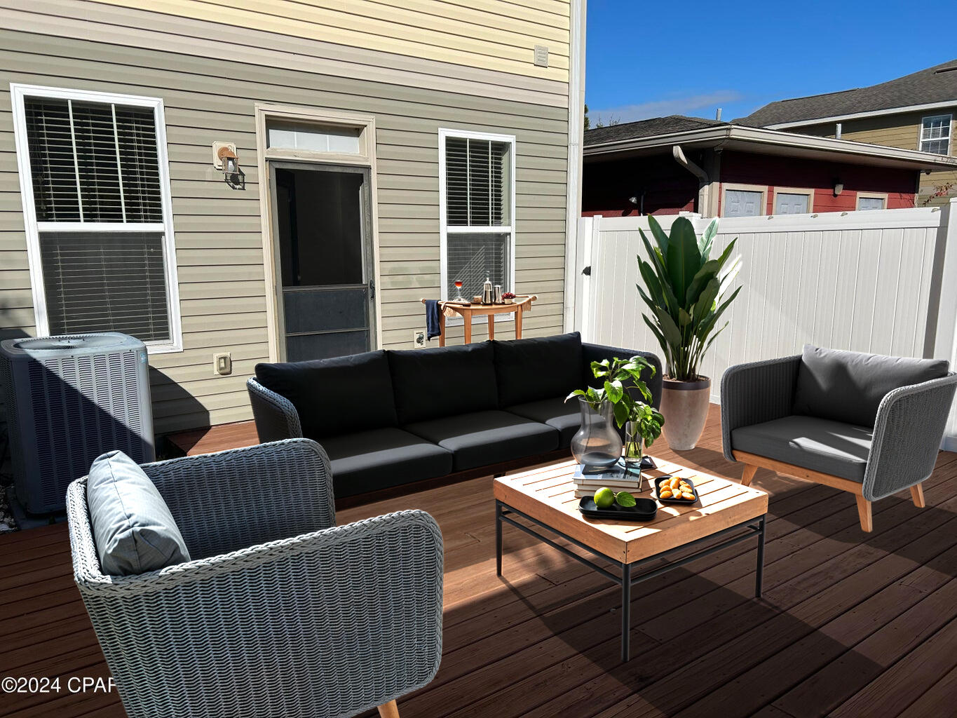 QUAIL HOLLOW - Residential