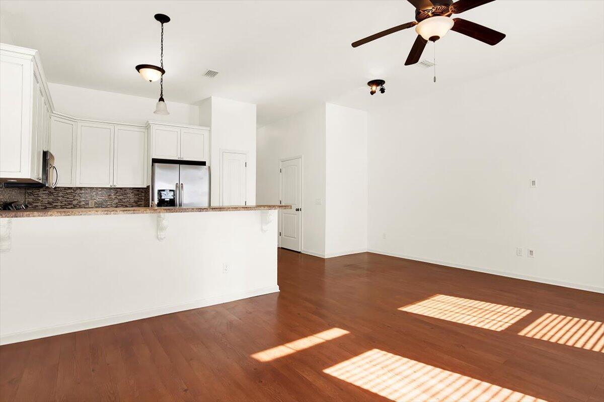 QUAIL HOLLOW - Residential