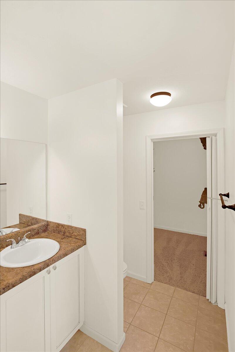 QUAIL HOLLOW - Residential