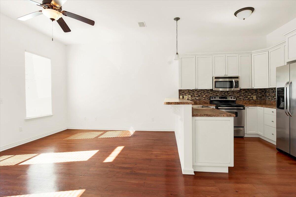 QUAIL HOLLOW - Residential