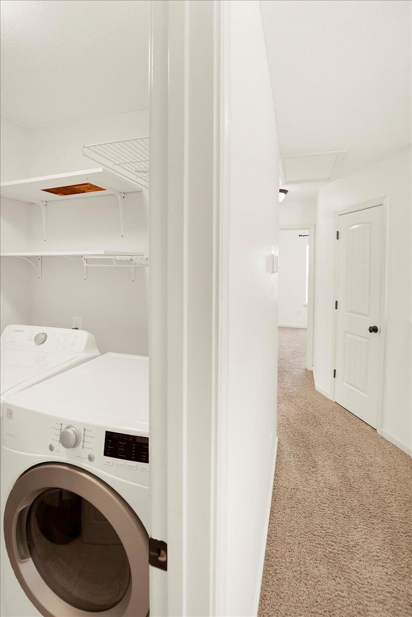 QUAIL HOLLOW - Residential