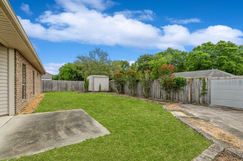 DUGGAN POND ESTATES - Residential