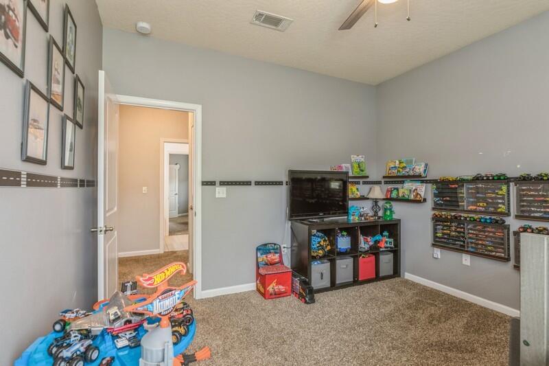 DUGGAN POND ESTATES - Residential