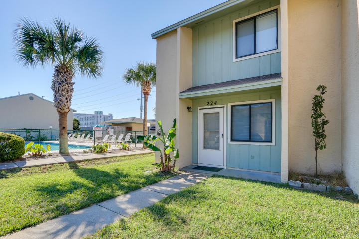 GULF HIGHLAND BEACH RESORT UNREC - Residential