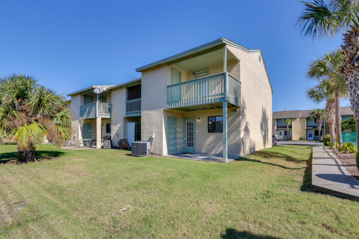 GULF HIGHLAND BEACH RESORT UNREC - Residential