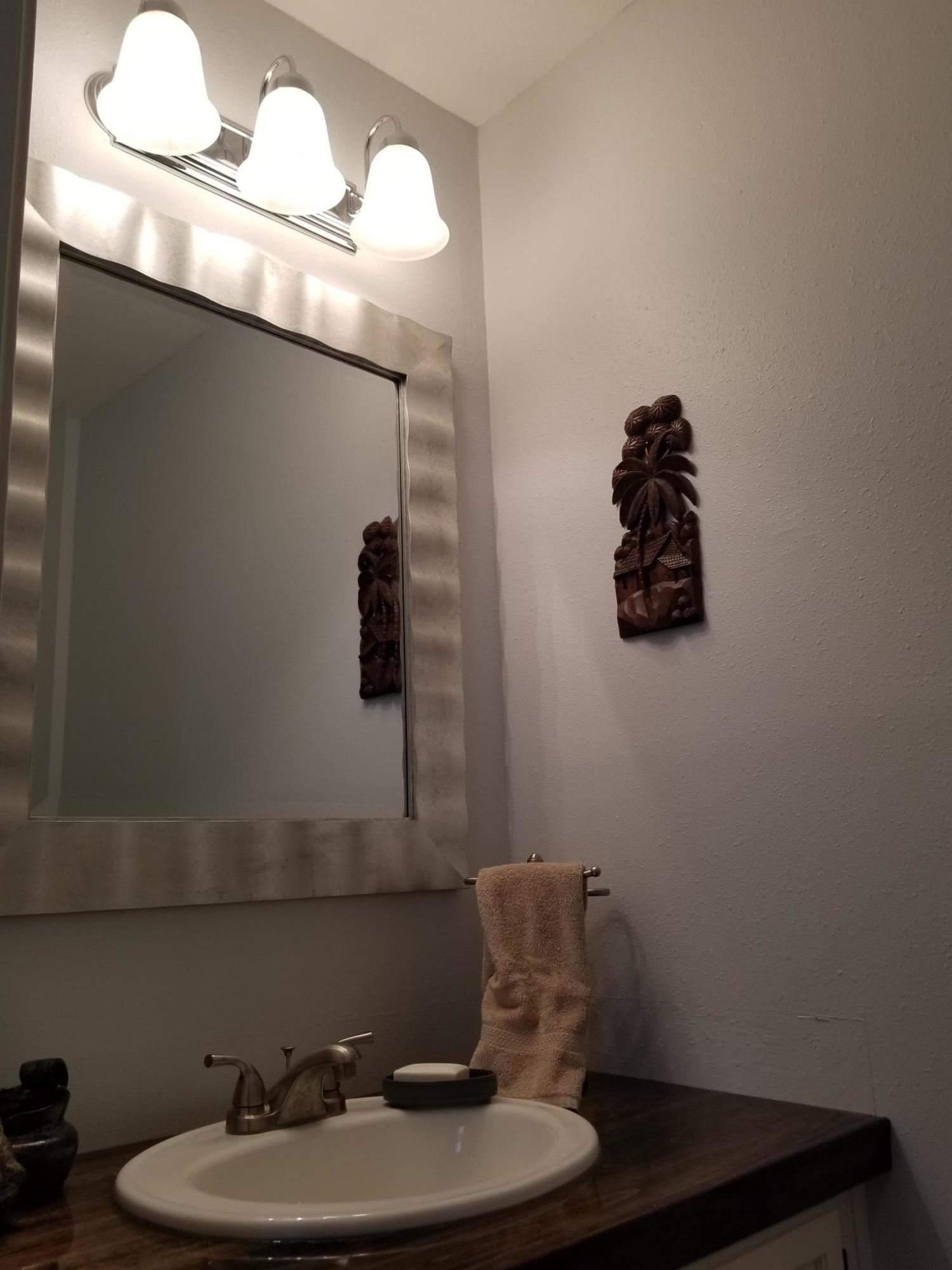 HIDDEN COVE T/H - Residential