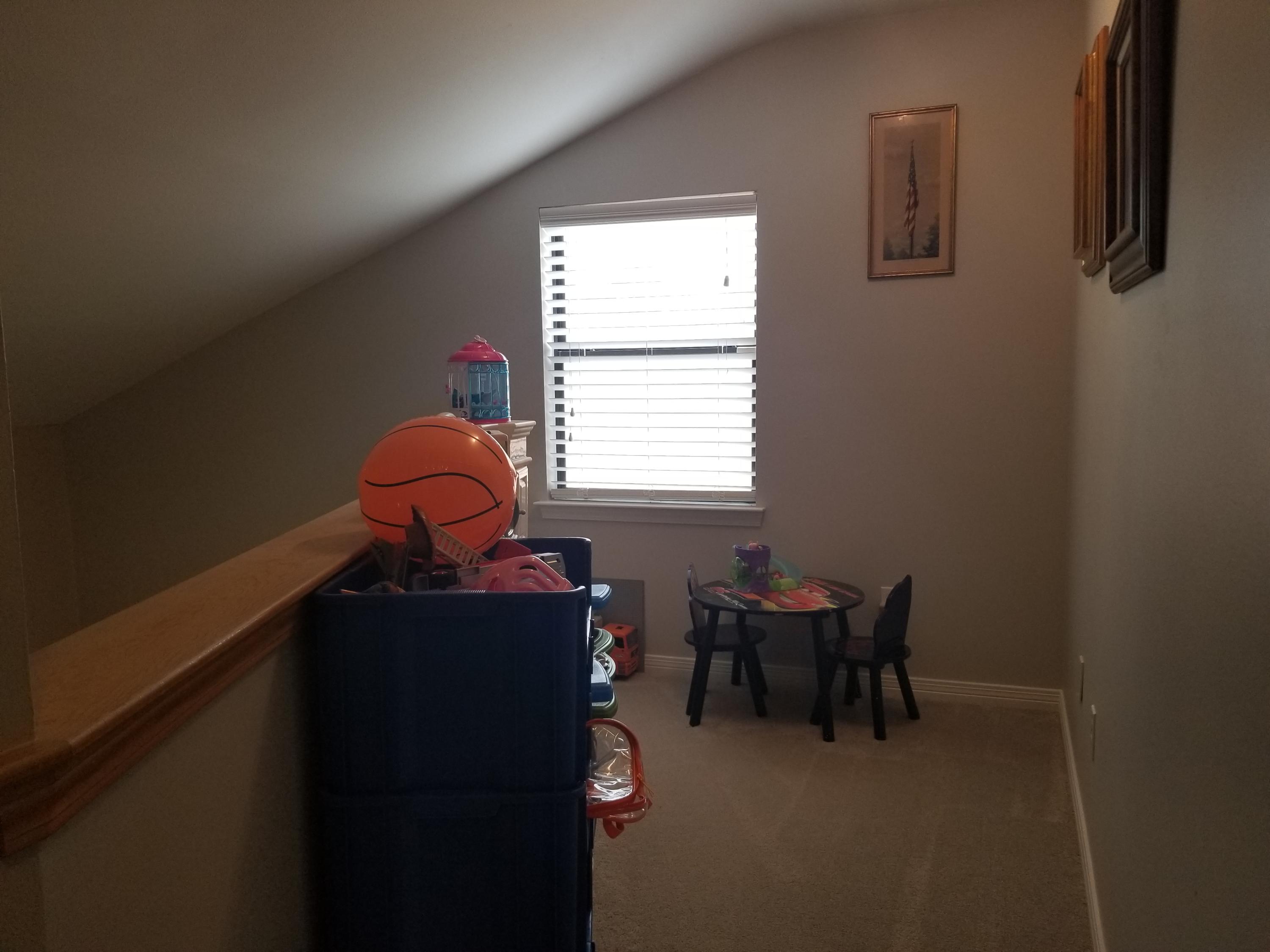 HIDDEN COVE T/H - Residential