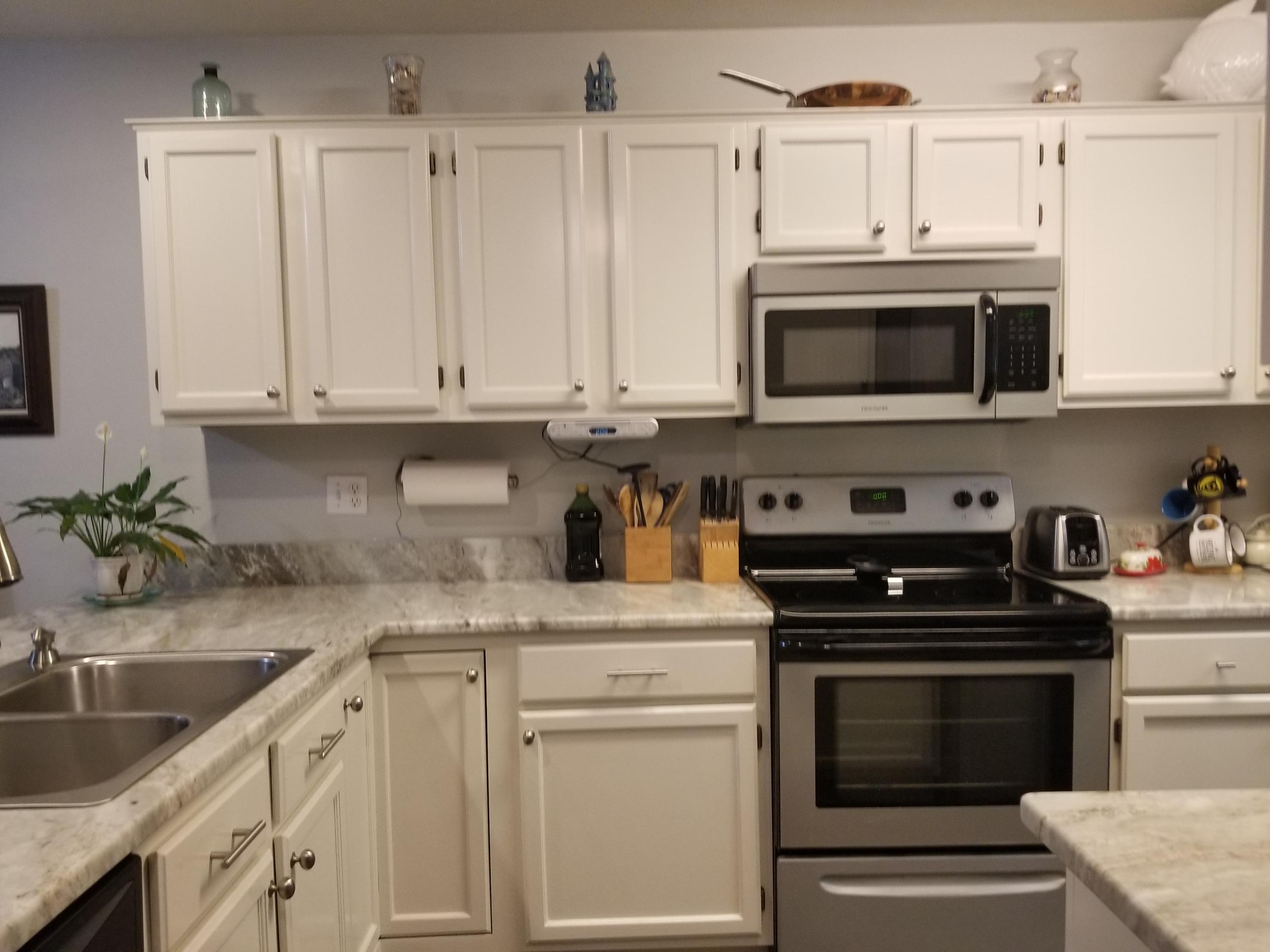 HIDDEN COVE T/H - Residential