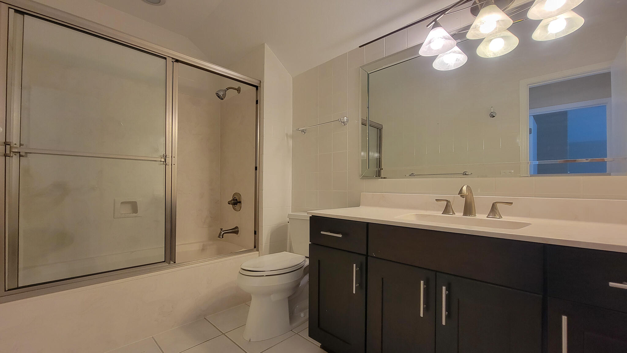 VILLAGE WEST - Residential