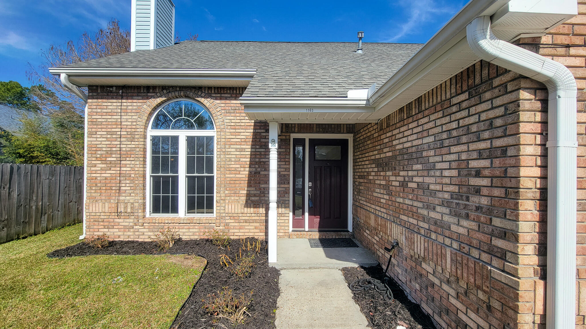 VILLAGE WEST - Residential