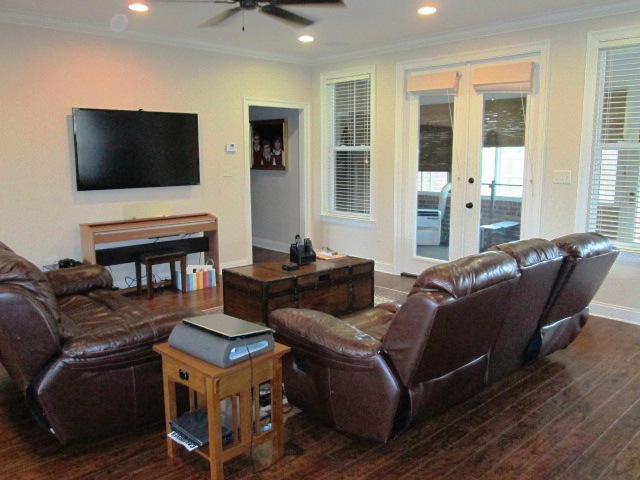 THE PRESERVE AT SWIFT CREEK - Residential