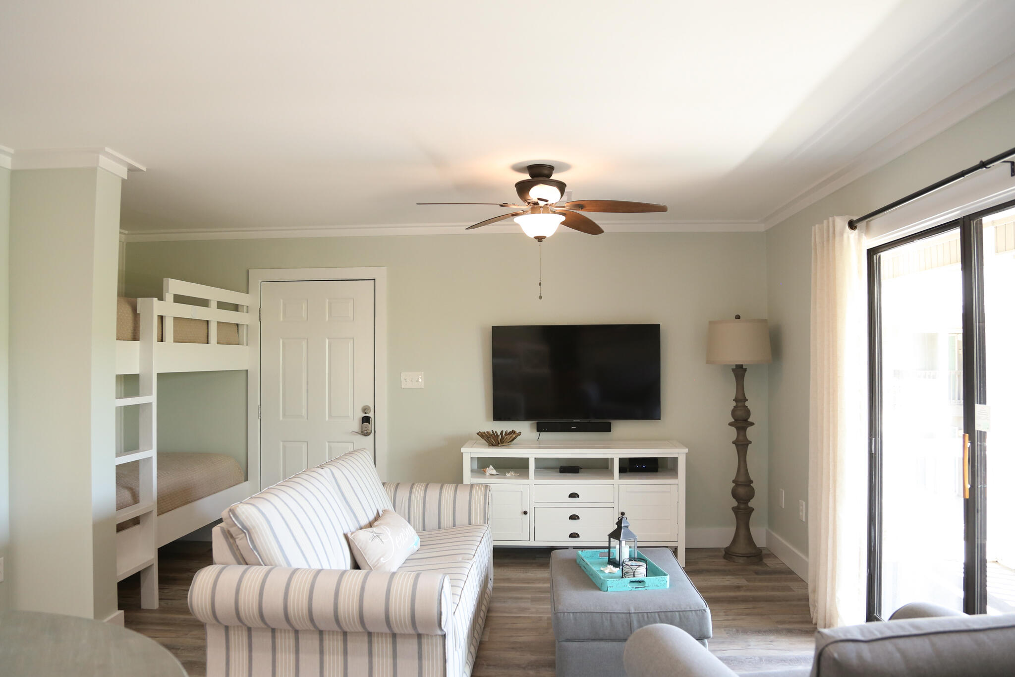 BEACHWOOD VILLAS CONDO - Residential