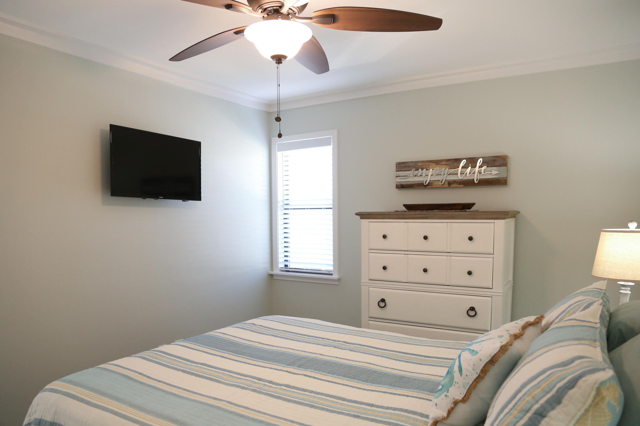 BEACHWOOD VILLAS CONDO - Residential