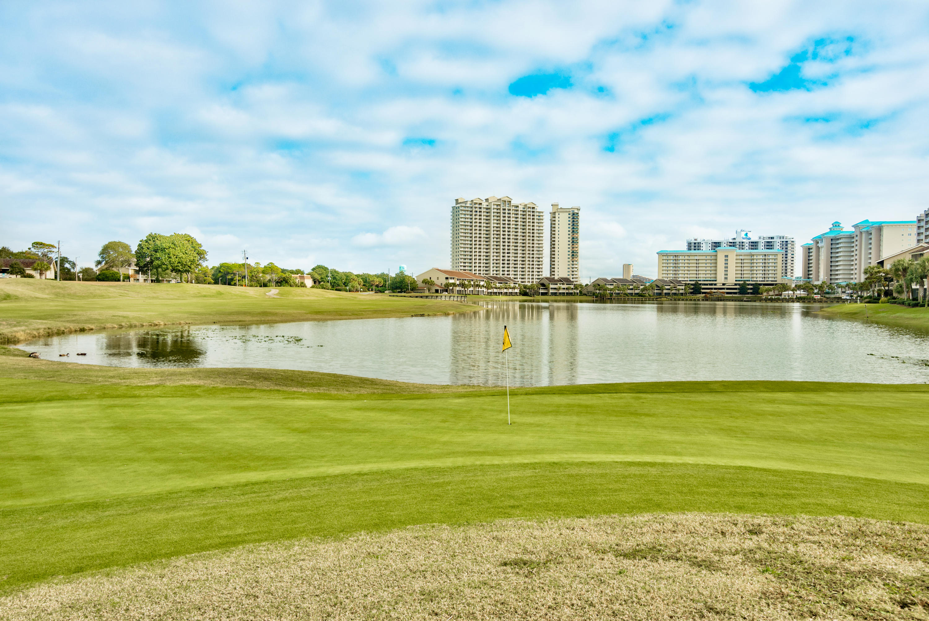 SEASCAPE CONDO PH 10 - Residential