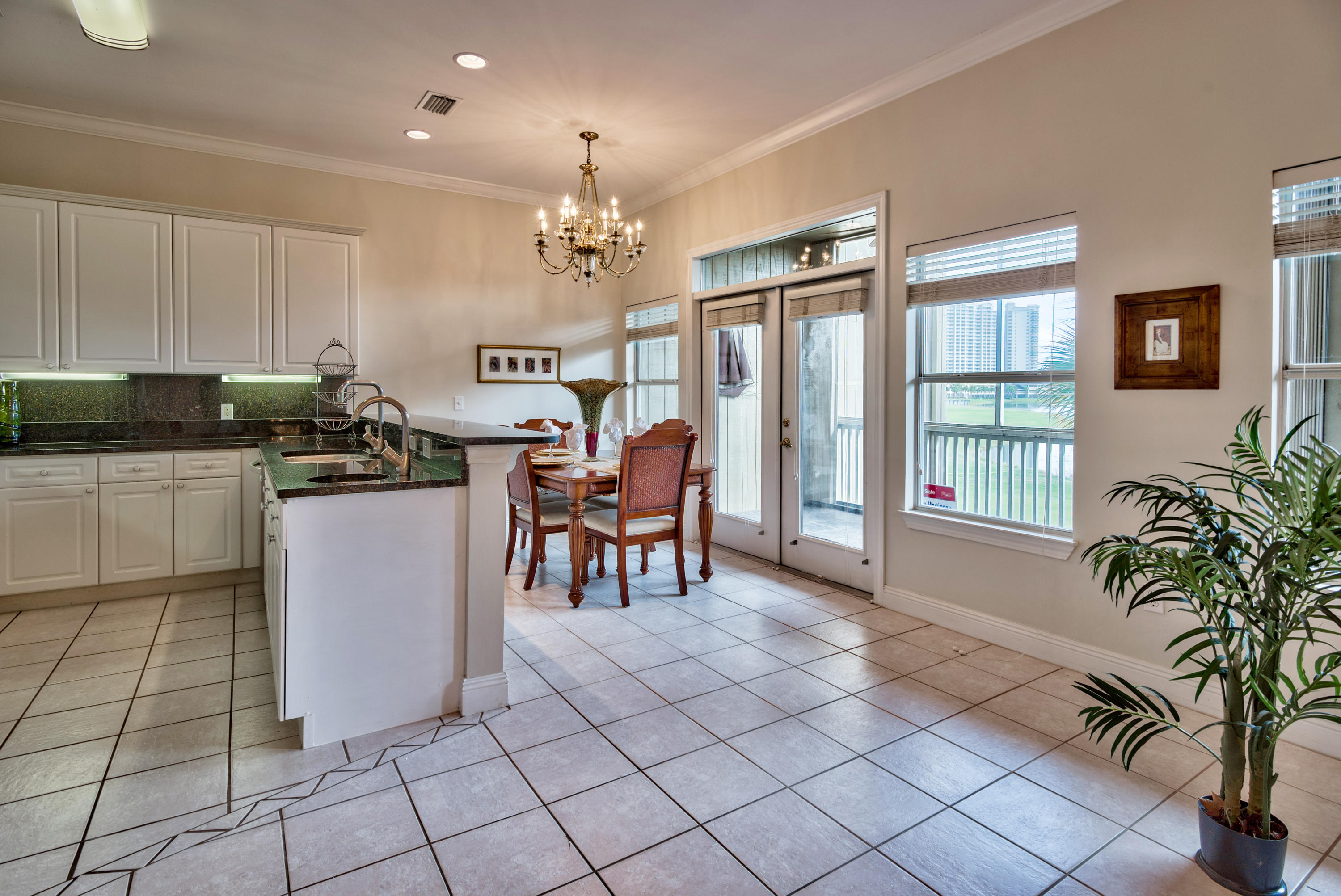 SEASCAPE CONDO PH 10 - Residential