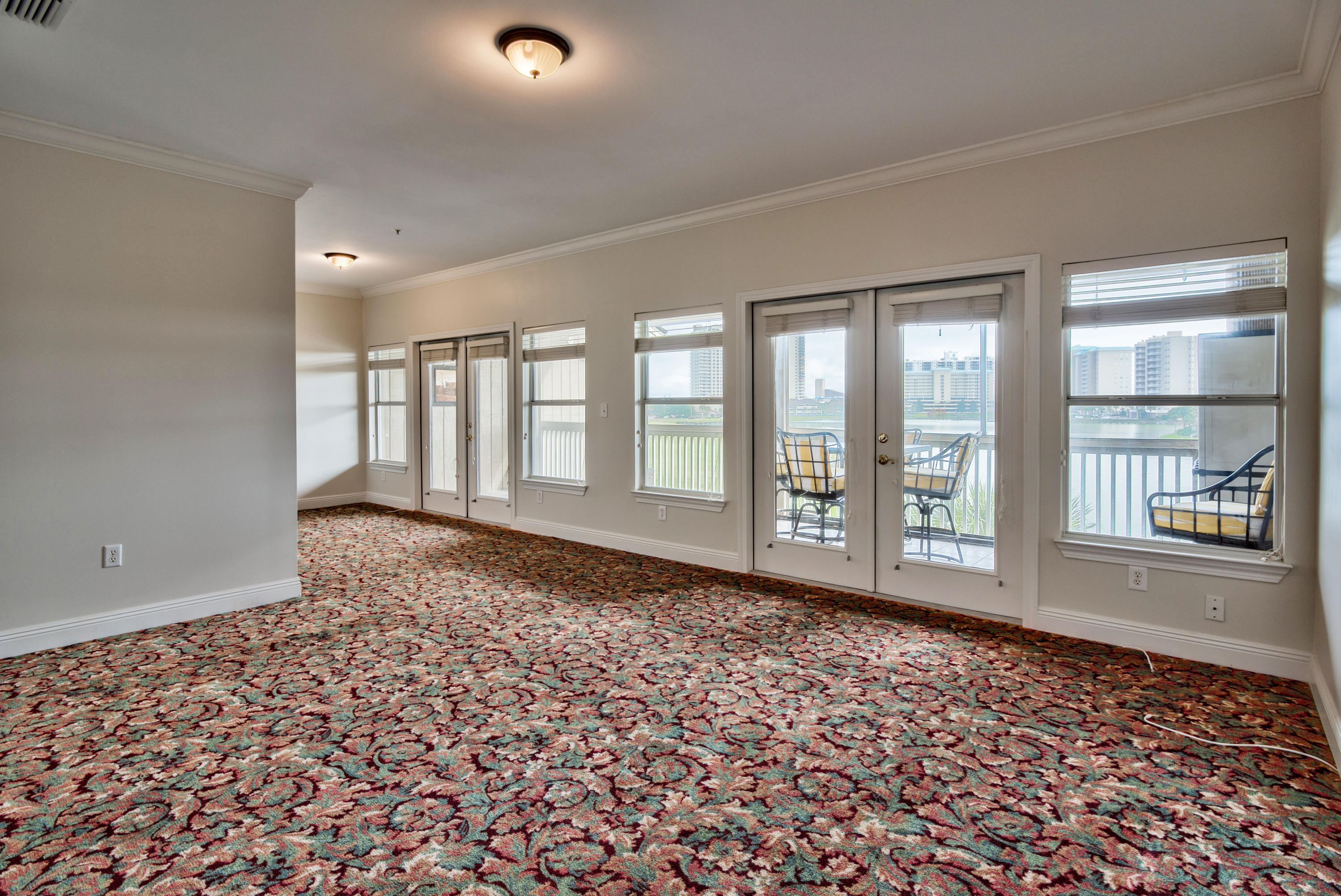 SEASCAPE CONDO PH 10 - Residential