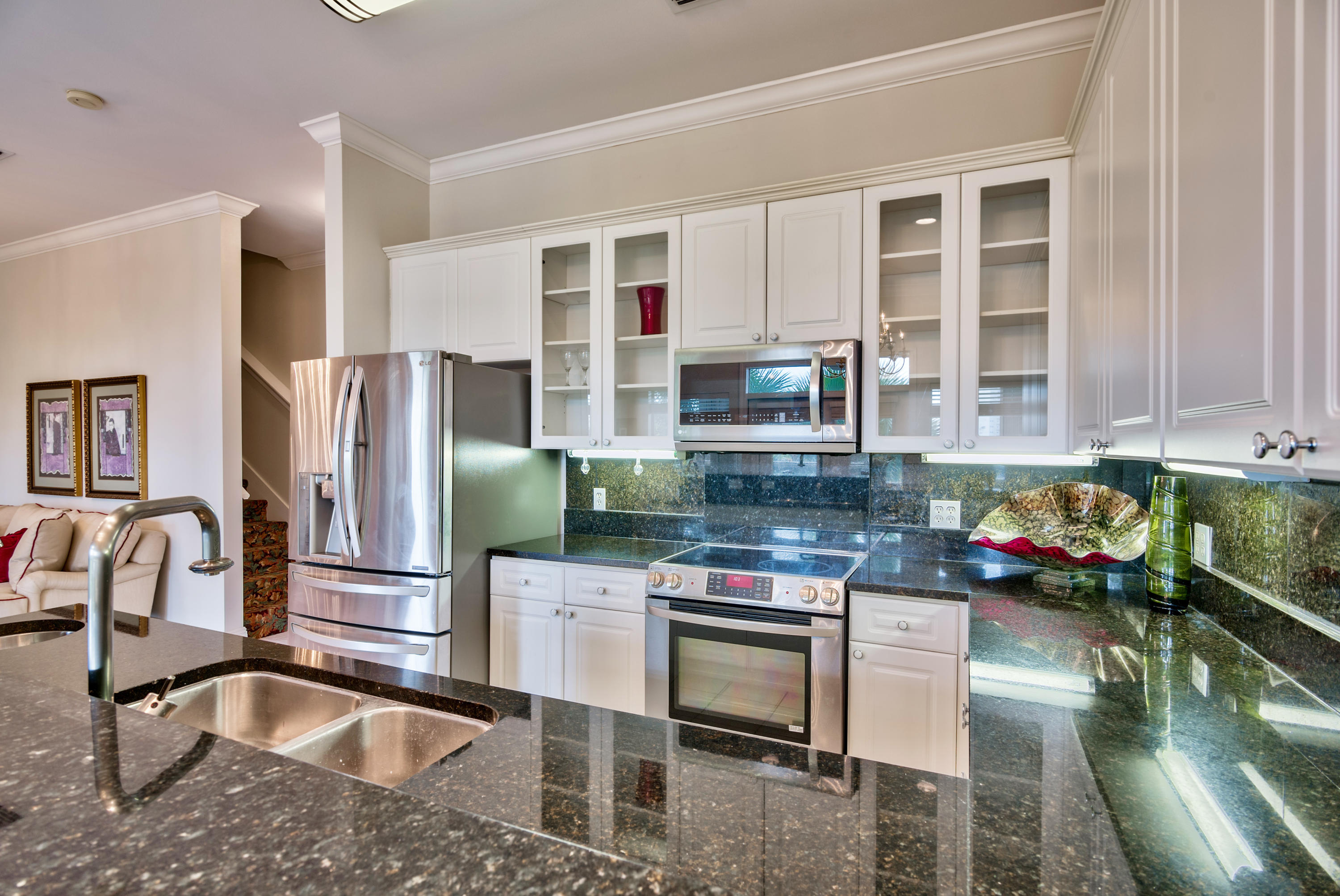 SEASCAPE CONDO PH 10 - Residential