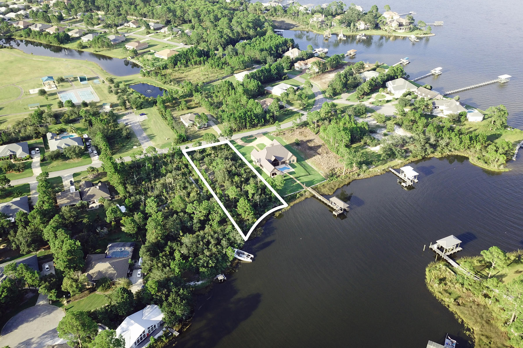 DRIFTWOOD ESTATES - Land