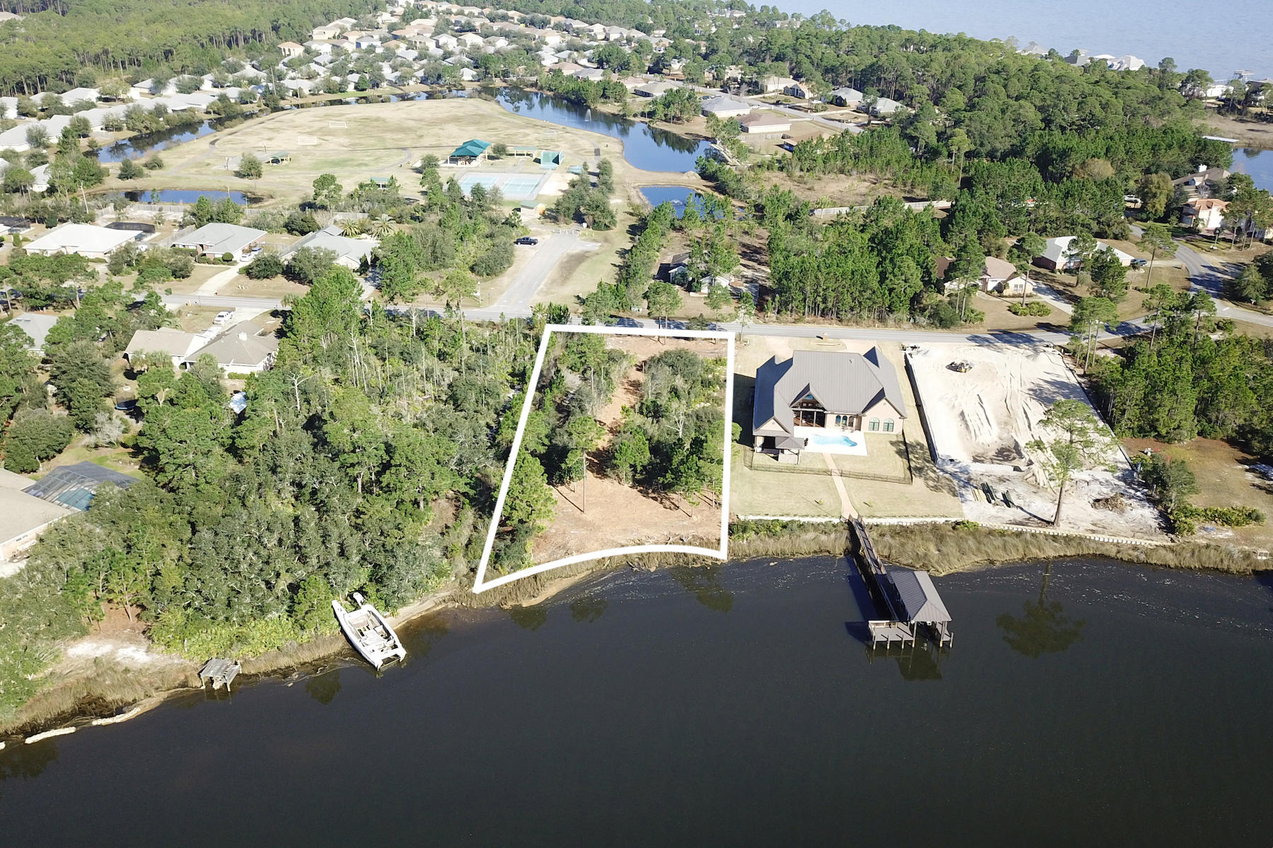 DRIFTWOOD ESTATES - Land